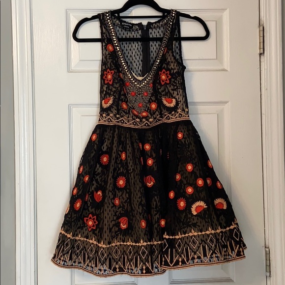 Bebe Dress - ‘Embroidered Dotted Fit & Flare’ - Picture 3 of 5